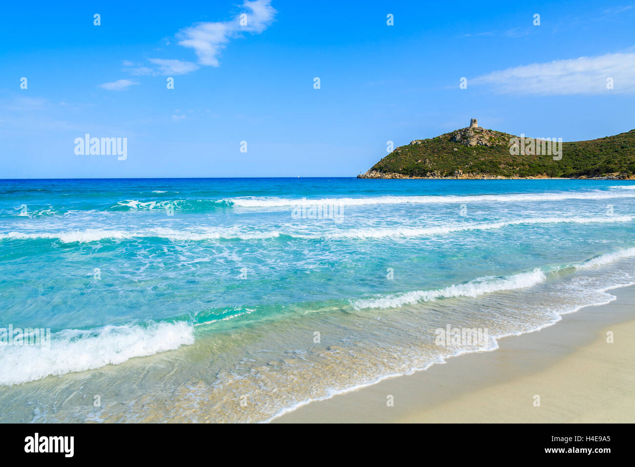 Idyllischen Strand von Porto Giunco mit azurblauen Meerwasser, Insel Sardinien, Italien Stockfoto