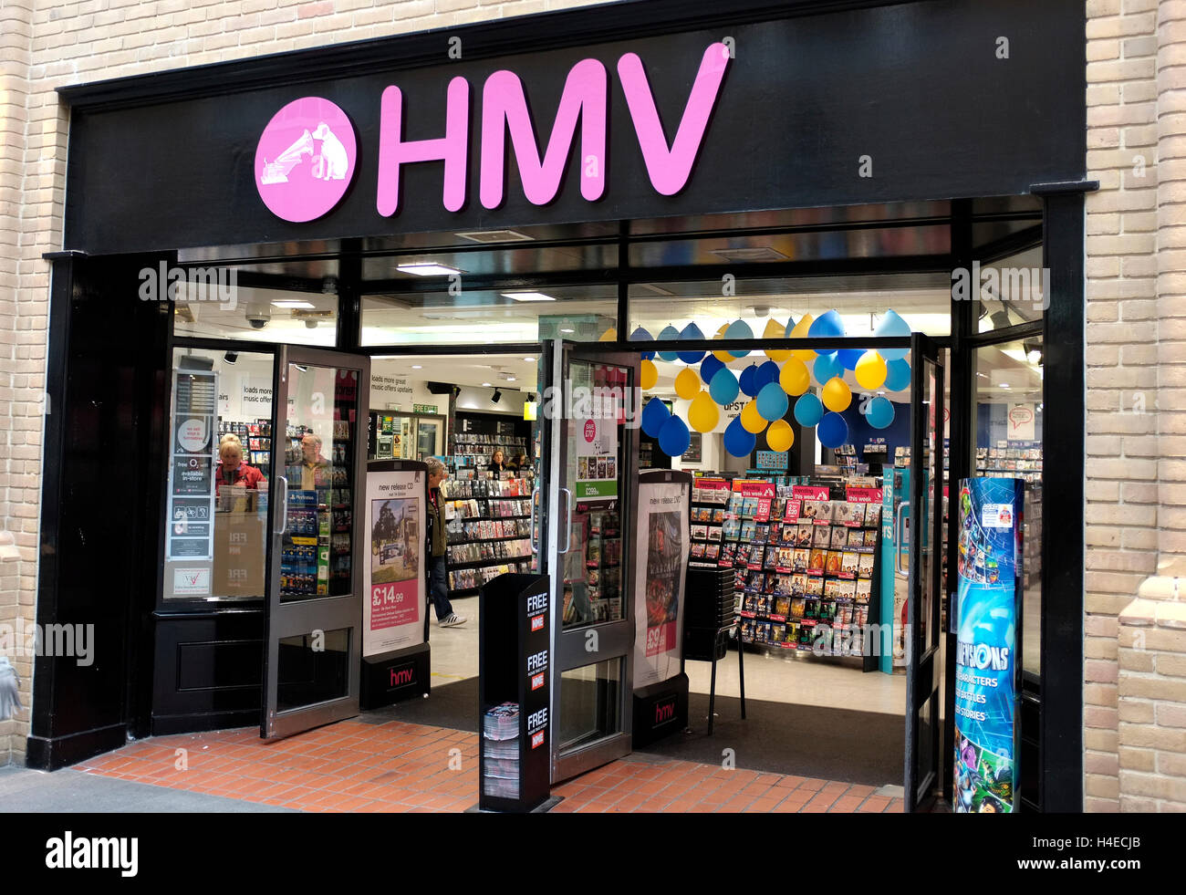 HMV-Retail-Shop für Musik-Videos und Spiele in Whitefriars Stadt Canterbury East Kent uk Oktober 2016 Stockfoto