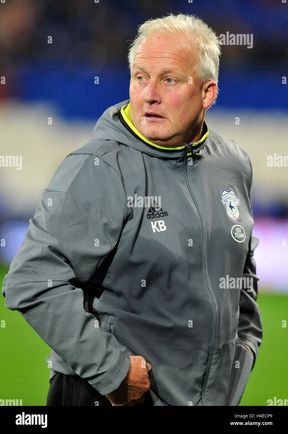 Cardiff City-Co-Trainer Kevin Blackwell während der Himmel Bet Championship match bei der Cardiff City Stadium. PRESSEVERBAND Foto. Bild Datum: Freitag, 14. Oktober 2016. Finden Sie unter PA Geschichte Fußball Cardiff. Bildnachweis sollte lauten: Simon Galloway/PA Wire. Einschränkungen: EDITORIAL verwenden nur keine unbefugten Audio, Video, Daten, Spielpläne, Verbandsliga/Logos oder "live"-Dienste. Im Spiel Onlinenutzung beschränkt auf 75 Bilder, keine video Emulation. Keine Verwendung in Wetten, Spiele oder Vereinsspieler/Liga/Einzelpublikationen. Stockfoto