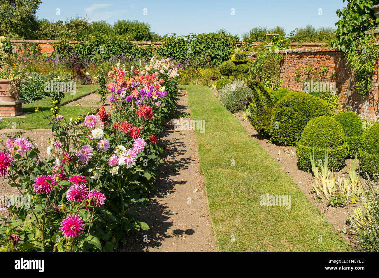 Gärten in Helmingham Hall, Suffolk, England Stockfoto
