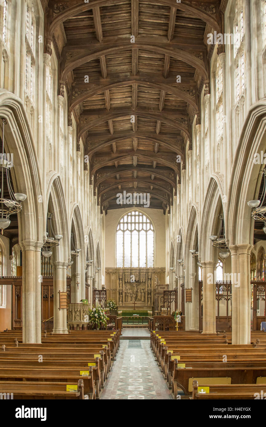 Kirchenschiff und Altar der Holy Trinity Church, Long Melford, Suffolk, England Stockfoto