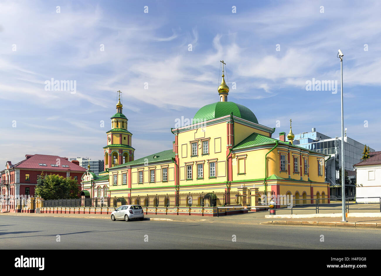 Panorama-Foto von der Kirche der Ausgießung des Heiligen Geistes (Sukonnaya Sloboda). Kazan. Tatarstan. Russland. Stockfoto