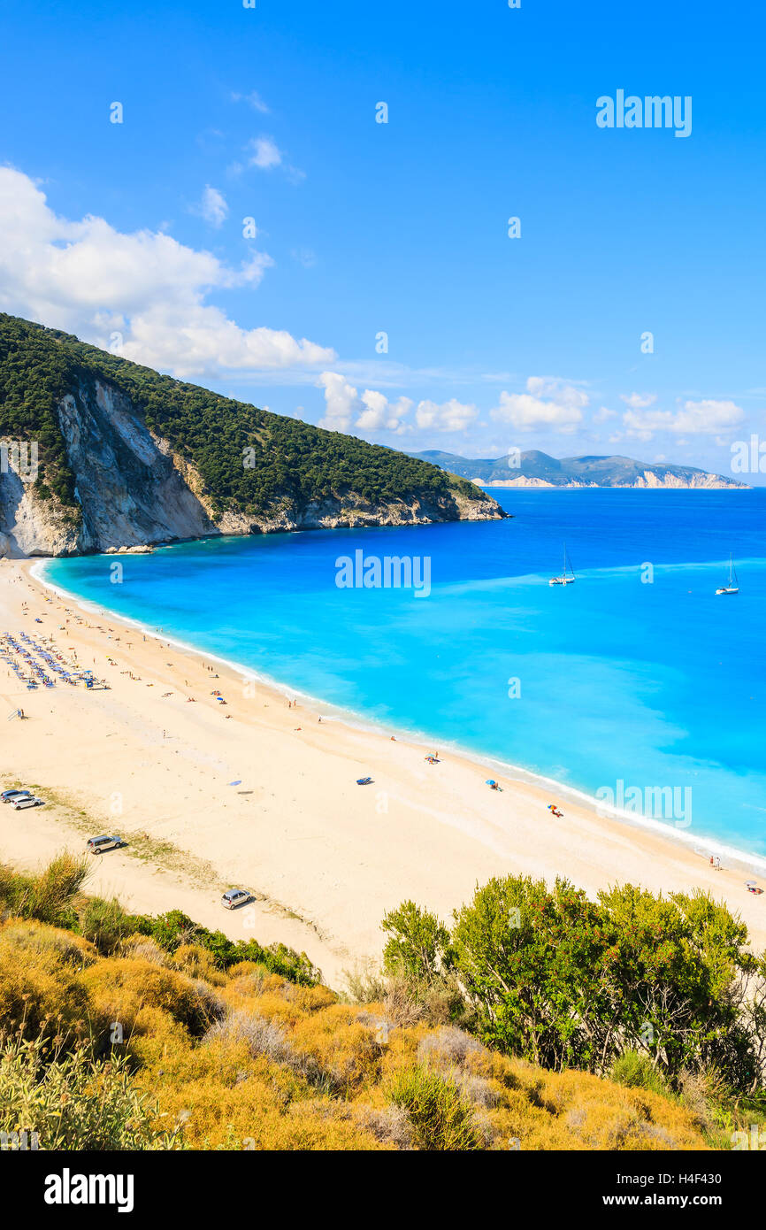 Ansicht von Myrtos Strand und blauen Meer, Insel Kefalonia, Griechenland Stockfoto