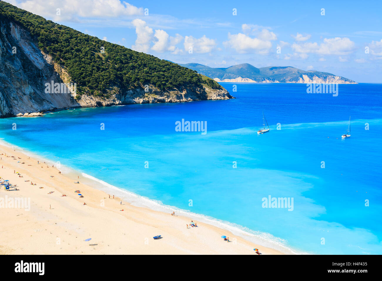 Ansicht von Myrtos Strand und blauen Meer, Insel Kefalonia, Griechenland Stockfoto