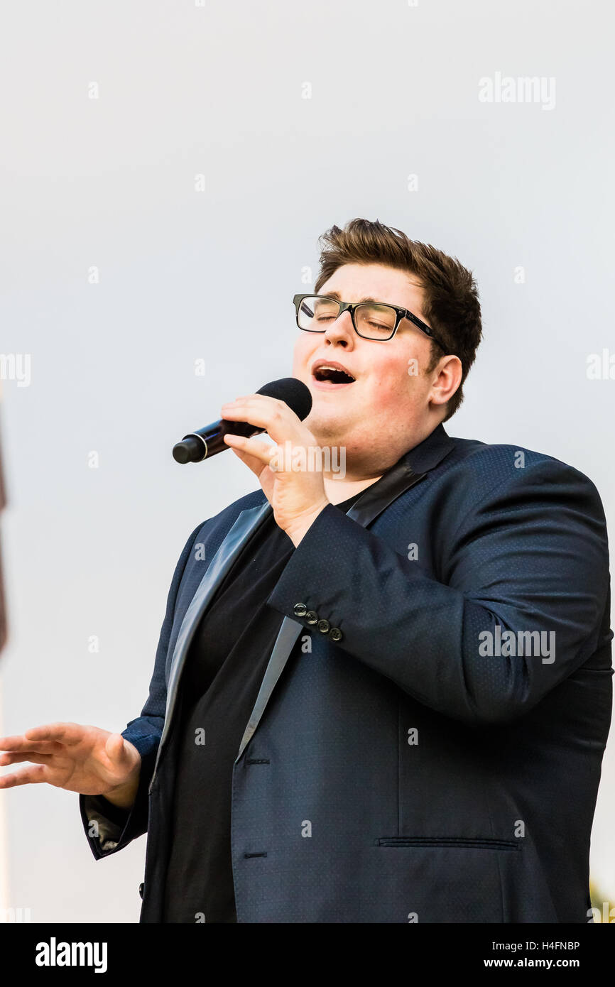 Jordan Smith führt für die Abschlussfeier für die Invictus Games auf 12. Mai 2016 bei den ESPN Wide World of Sports Complex in Orlando, Florida. Stockfoto