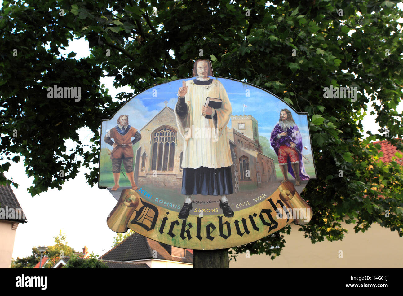Dickleburgh Dorf hölzerne Schild, Norfolk County, England, Großbritannien, UK Stockfoto