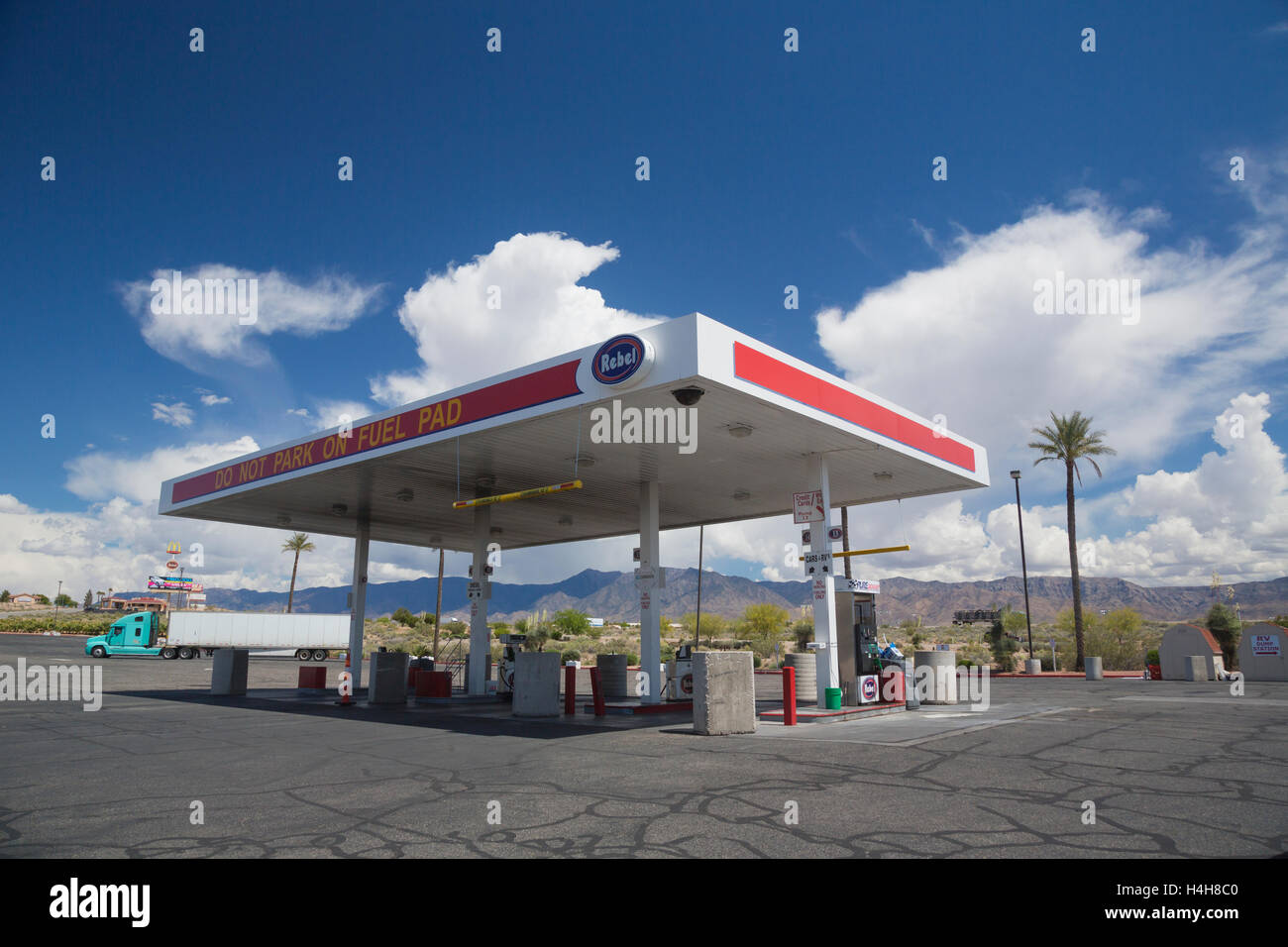 Tankstelle in Nevada, USA Stockfoto