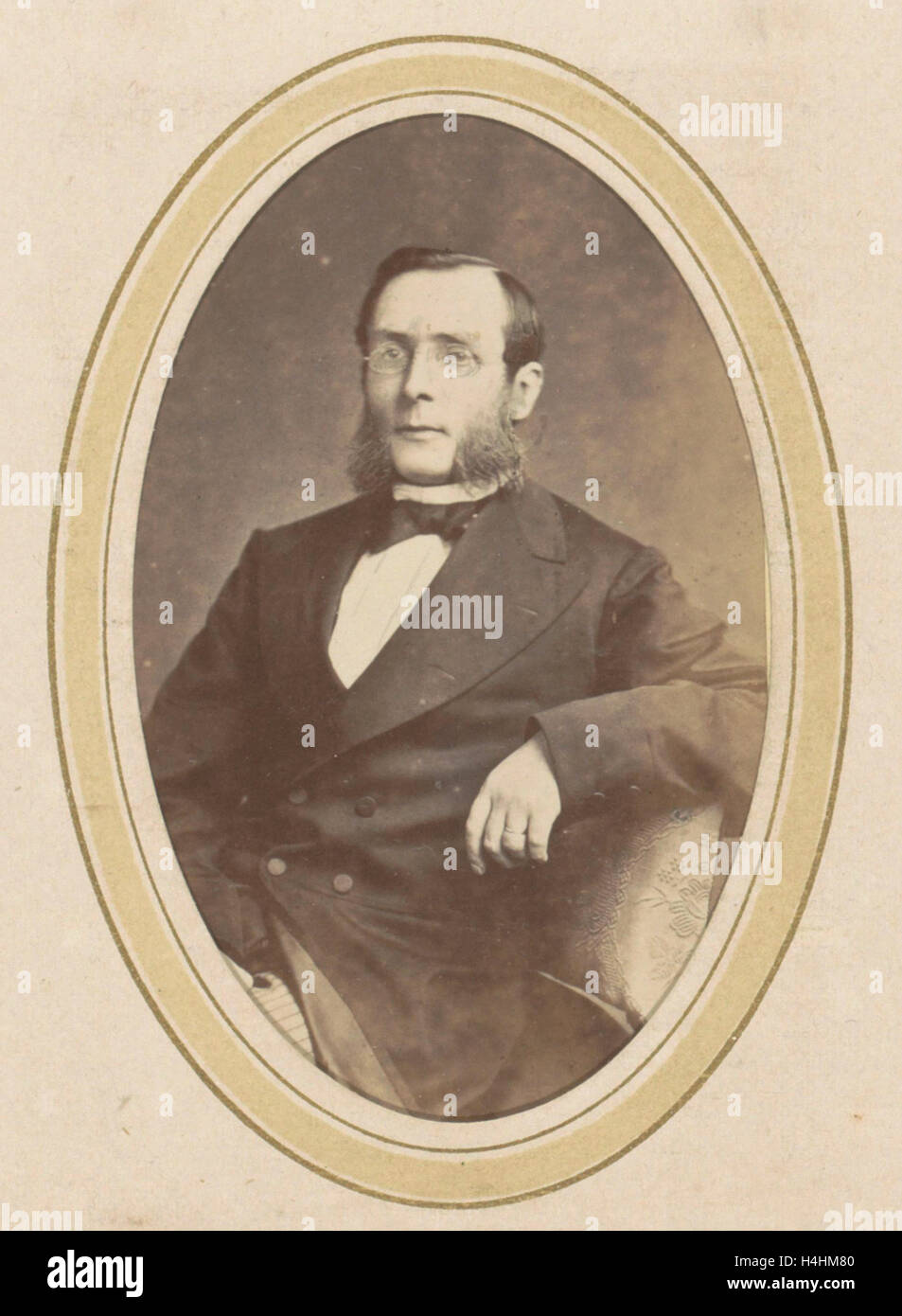 Porträt eines Mannes mit Brille, Koteletten und eine Jacke, 1865-1869 Stockfoto