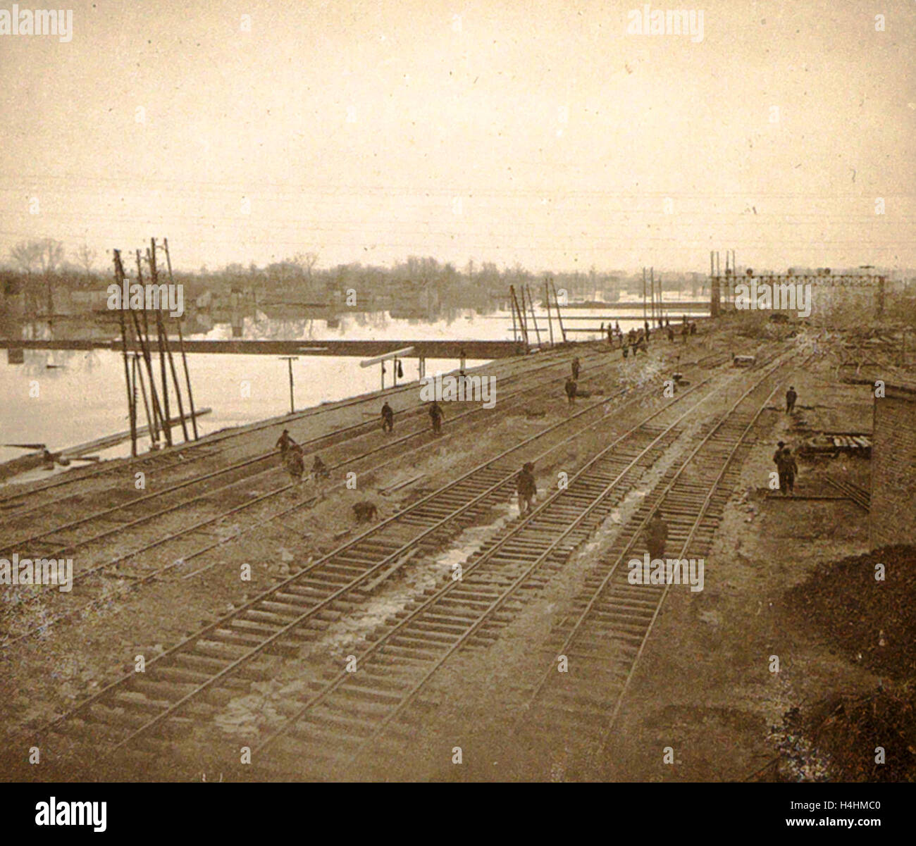 Album von Überschwemmungen Paris Vororte im Jahre 1910, Frankreich, (1930), jan-1910 Dating Stockfoto