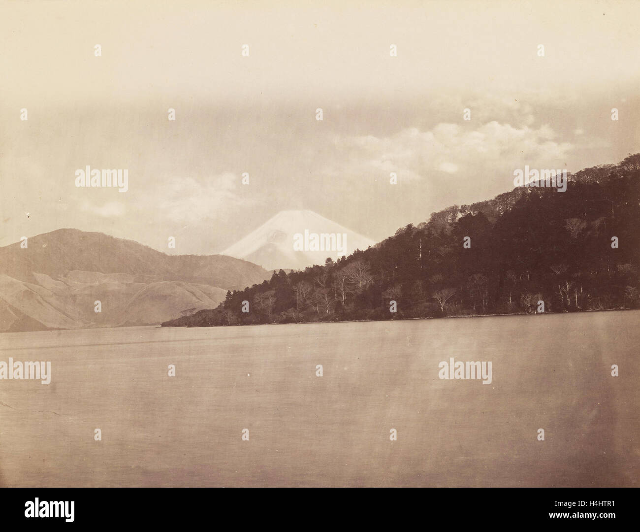 Hakone-See mit Mount Fuji, Japan, Anonymous, vor 1874-1894 Stockfoto