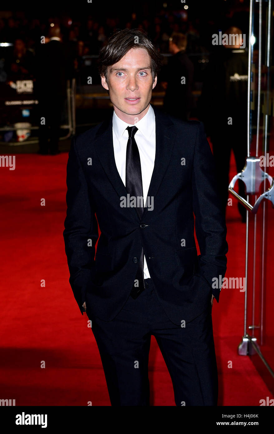 Cillian Murphy besucht das 60. London Film Festival Closing Night Gala Screening von freien Feuer im Odeon Leicester Square, London. Stockfoto