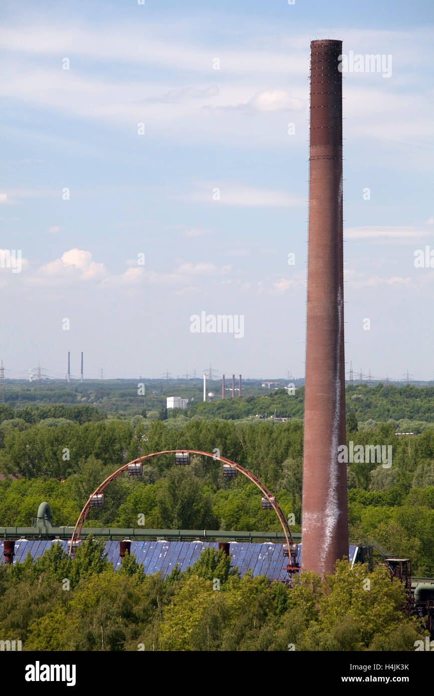 Schornstein, Sonnenrad, Solarkraftwerk, Kokerei Zollverein Kokerei Pflanze, UNESCO-Weltkulturerbe, Essen, Ruhrgebiet-region Stockfoto