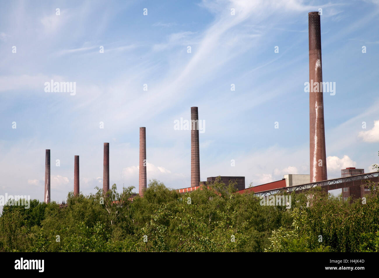 Industrieschornsteine, Zollverein Kokerei Pflanze, UNESCO-Weltkulturerbe, Essen, Ruhrgebiet, Nordrhein-Westfalen Stockfoto