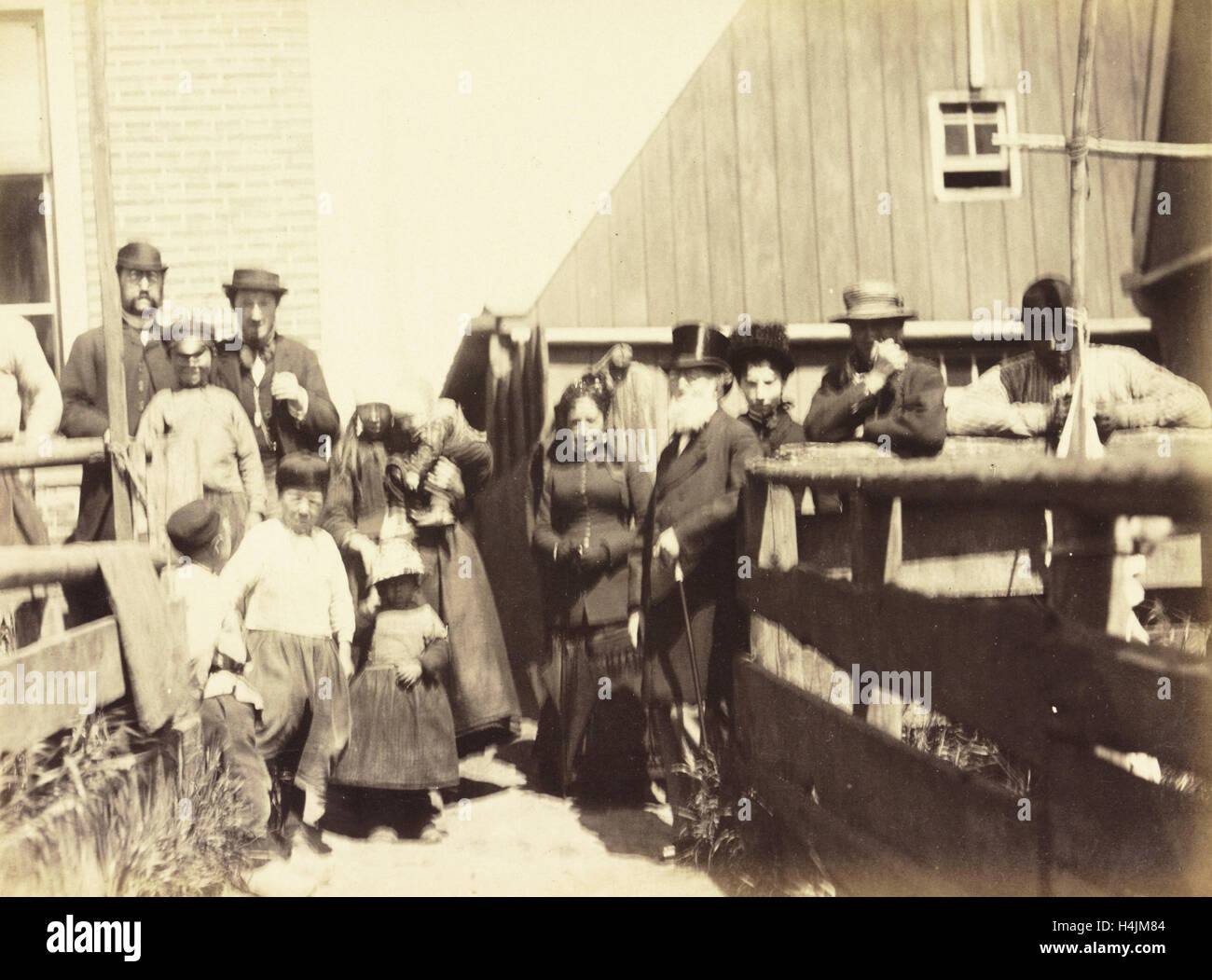 Einwohner von der Insel Marken, Anonymous, c. 1885 - um 1900 Stockfoto