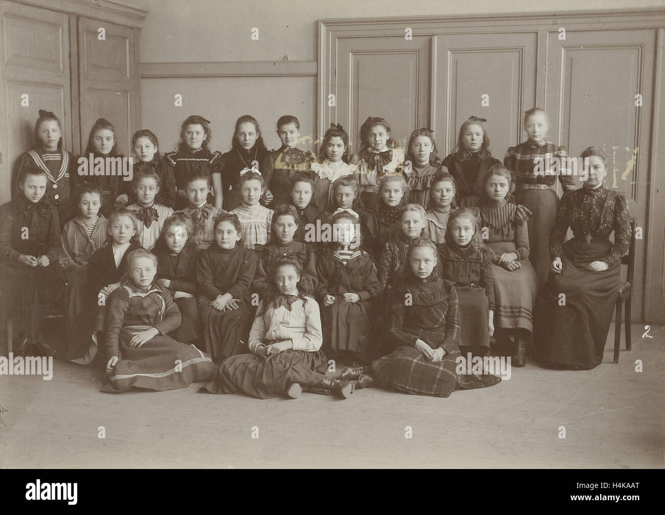 Klasse Foto von der sechsten Klasse der Schulmädchen Elisabeth Wolff, P.D van Rhijn, 1880-1920 Stockfoto