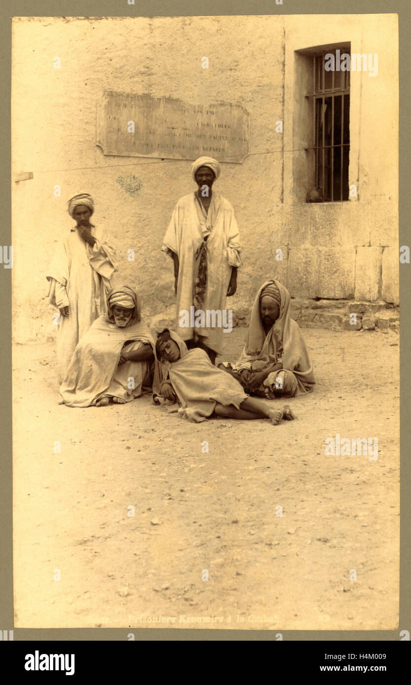 Knochen, Gefangene Kroumirs Á Casbah, Algier, die Neurdein Fotos von Algerien einschließlich der byzantinischen und römischen Ruinen Stockfoto