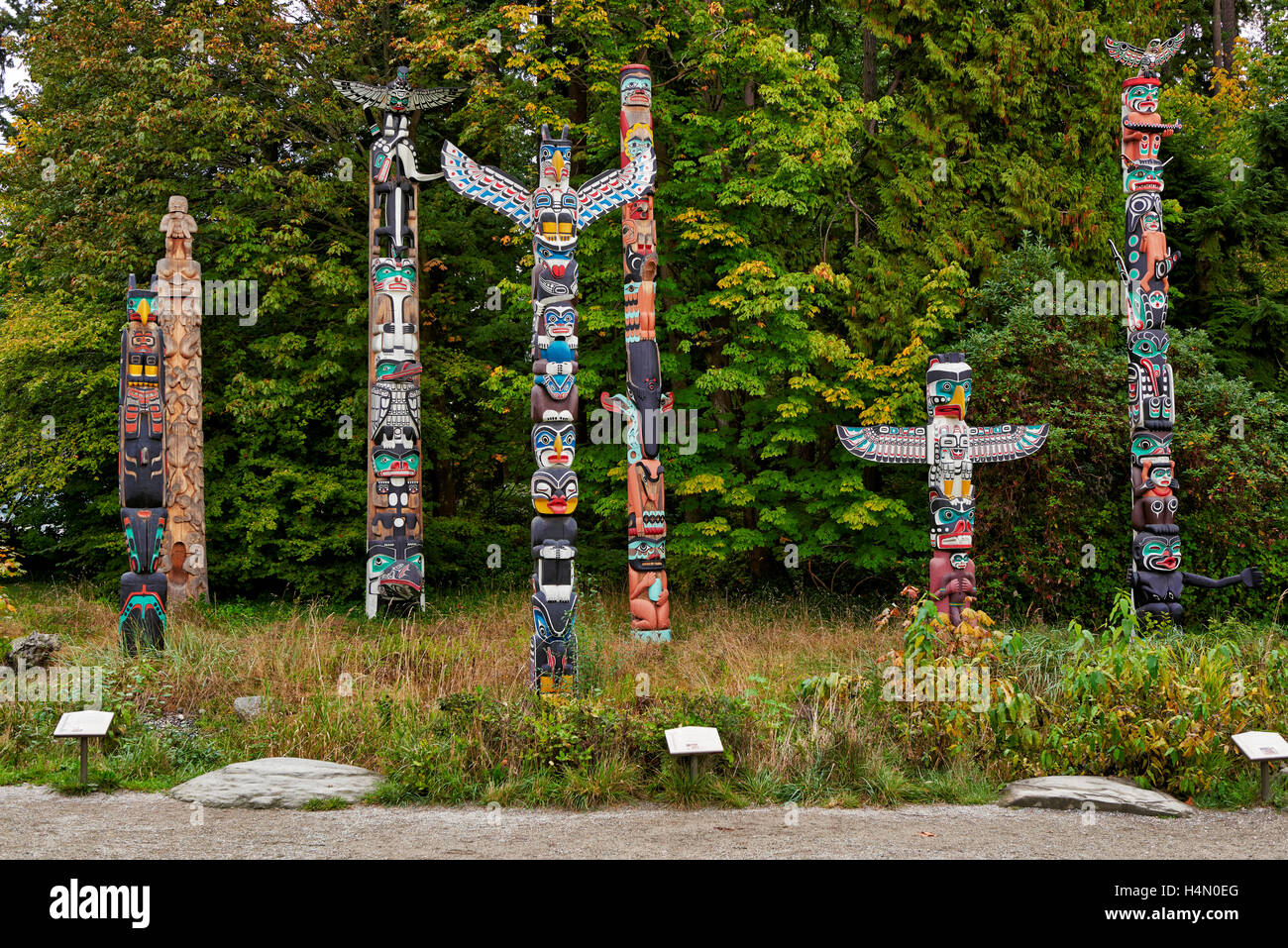 Totempfähle im Stanley Park, Vancouver, Britisch-Kolumbien, Kanada Stockfoto