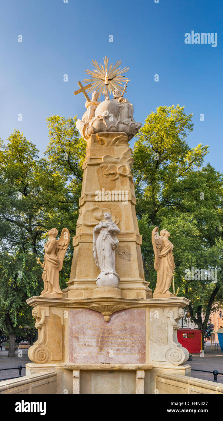 Heilige Dreiheit-Statue am Trg Republike in Subotica, Vojvodina, Serbien Stockfoto