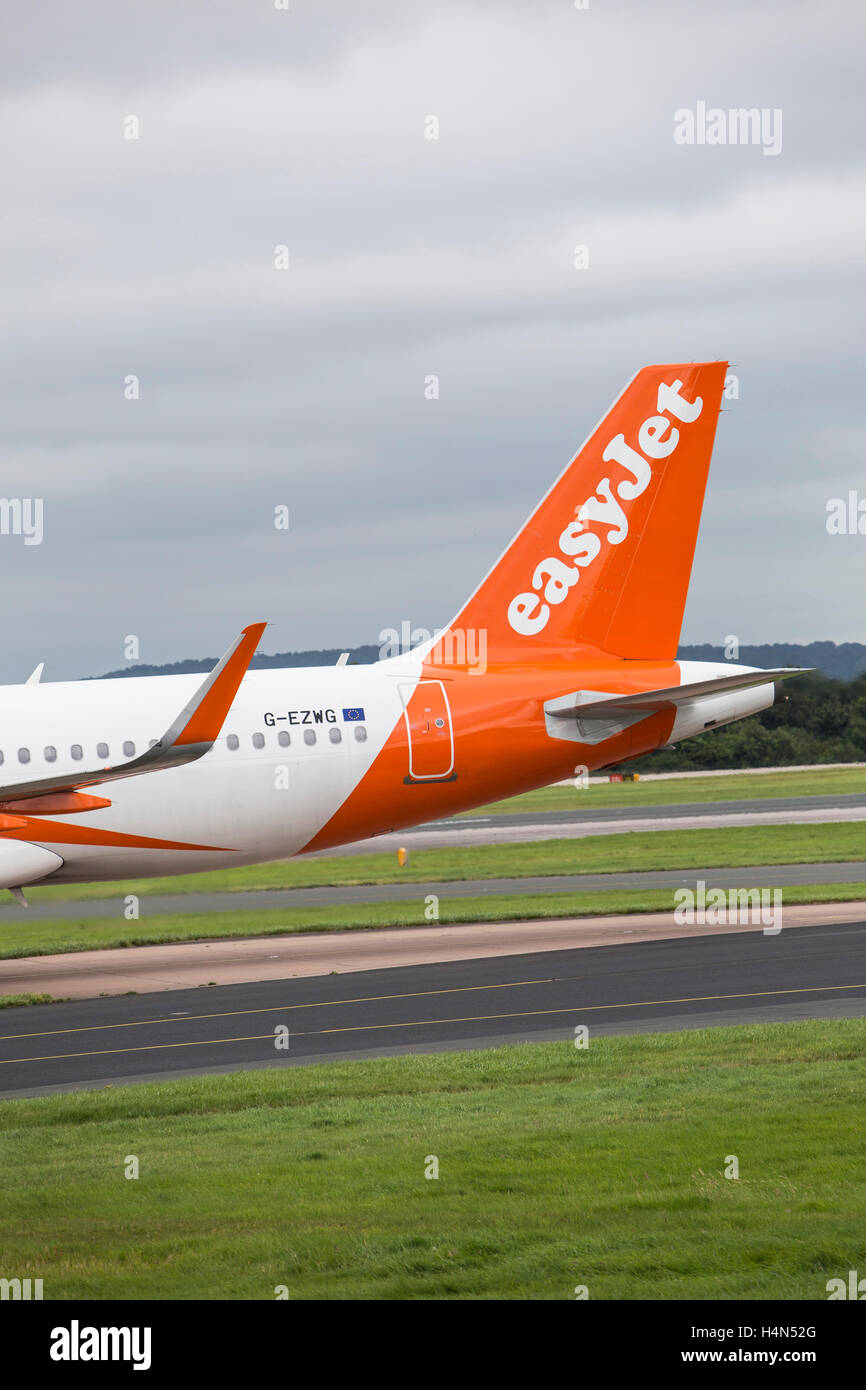 EasyJet Airbus A320-214 Ringways Flughafen Manchester Stockfoto