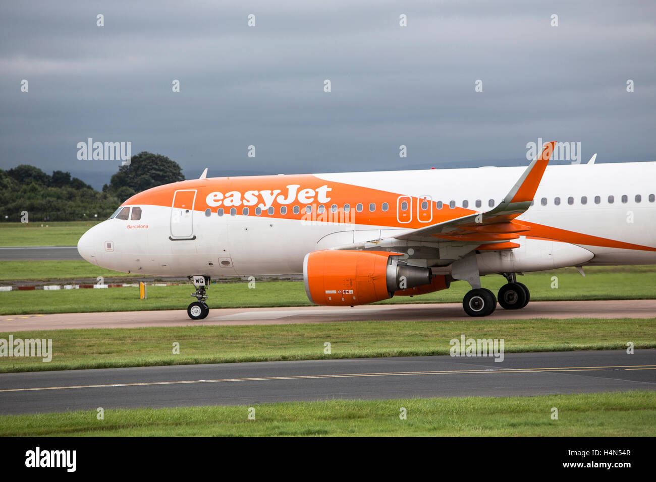 EasyJet Airbus A320-214 Ringways Flughafen Manchester Stockfoto