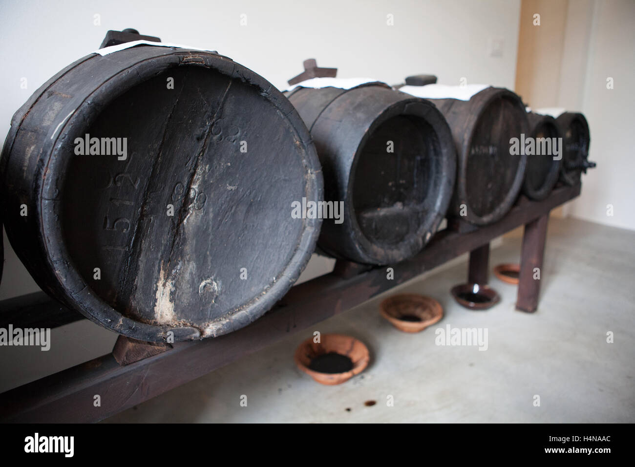 Balsamico-Essig-Produktion Stockfoto