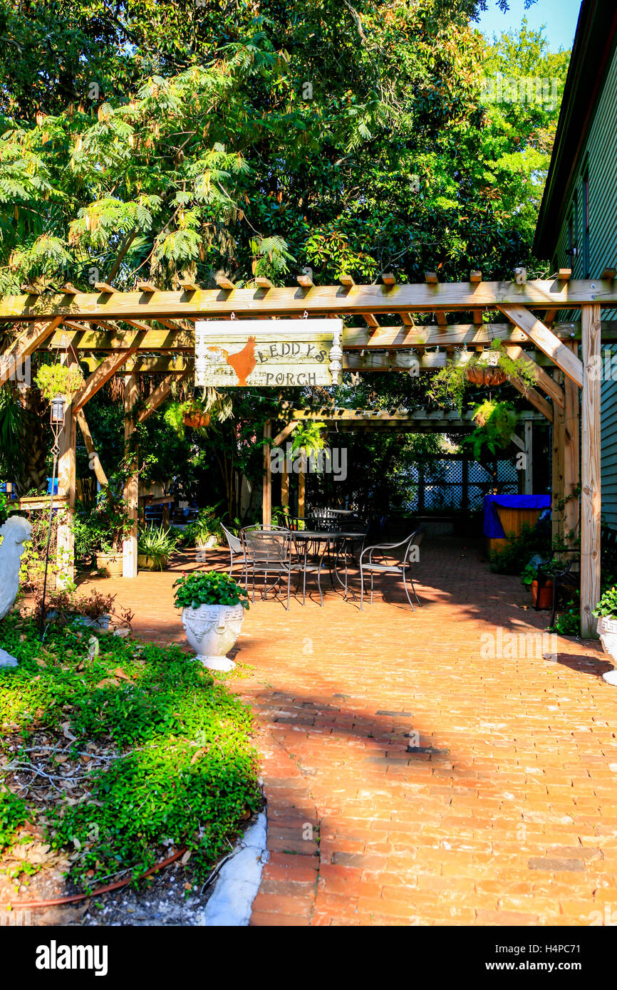 Die Leddy Veranda Restaurant auf S 3rd Street im historischen Viertel von Fernandina Beach City in Florida Stockfoto