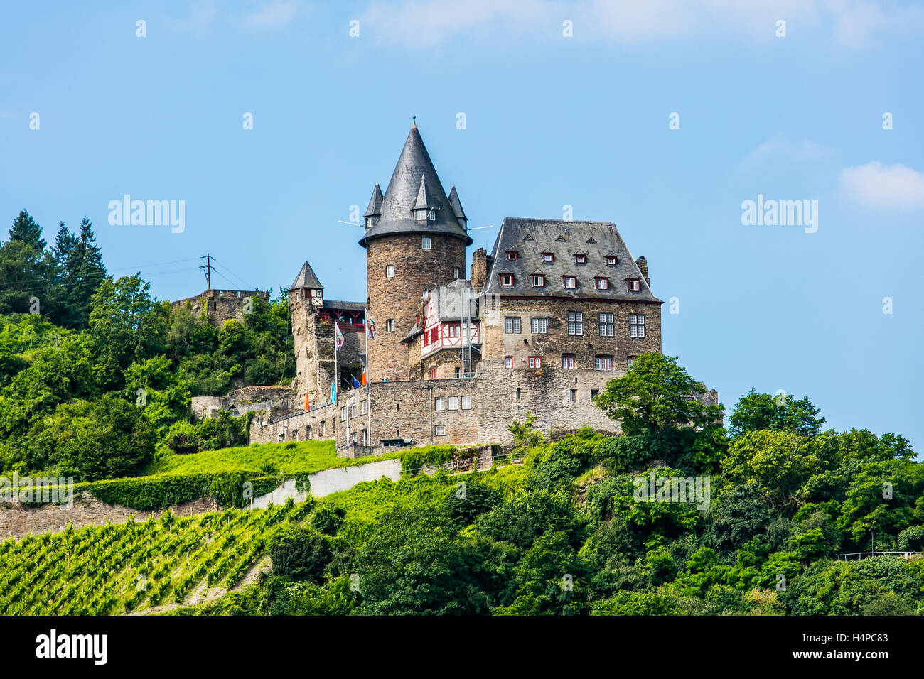 Burg Schönburg, ein romantisches Märchenschloss in Oberwesel, Rhein Schlucht, Deutschland, Europa Stockfoto