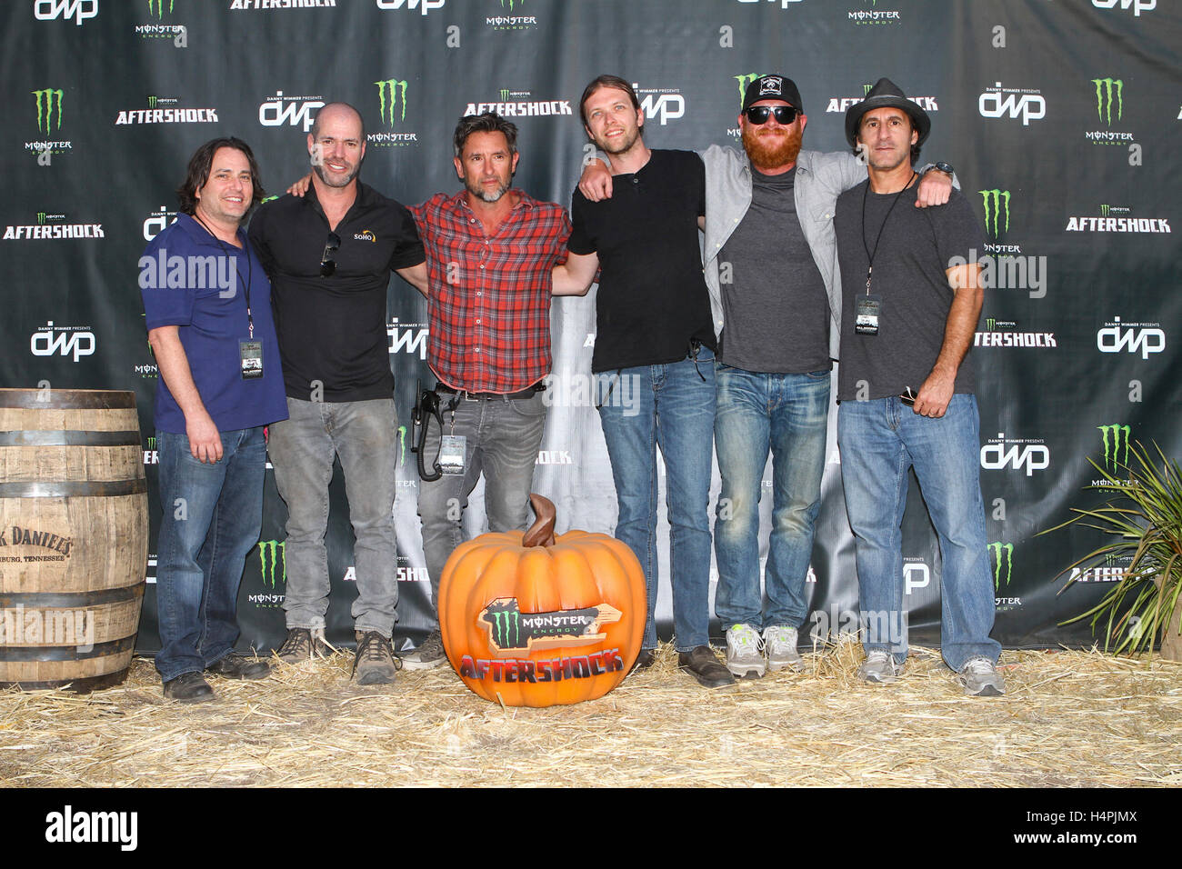 Danny Hayes, Damon D'Arienzo, Danny Wimmer, Charlie Jennings, Clay Busch und Gary Spivack von Danny Wimmer präsentiert darstellen 2015 Monster Energy Nachbeben Festivals am Gibson Ranch County Park am 25. Oktober 2015 in Sacramento, Kalifornien. Stockfoto