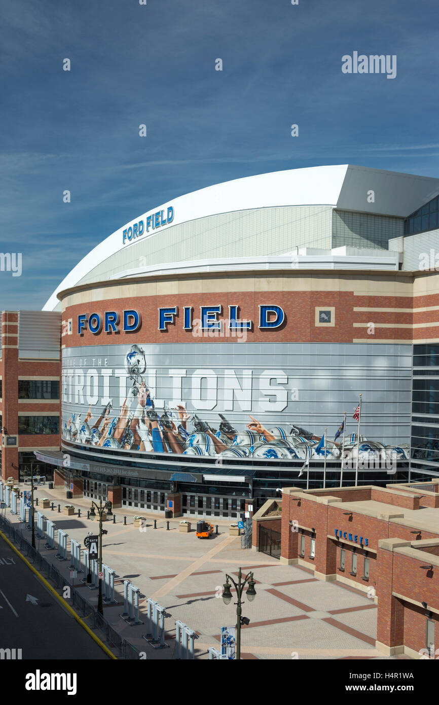 FORD FIELD STADION (© KAPLAN MCLAUGHLIN DIAZ ARCHITEKTEN 2002) DOWNTOWN DETROIT MICHIGAN/USA Stockfoto