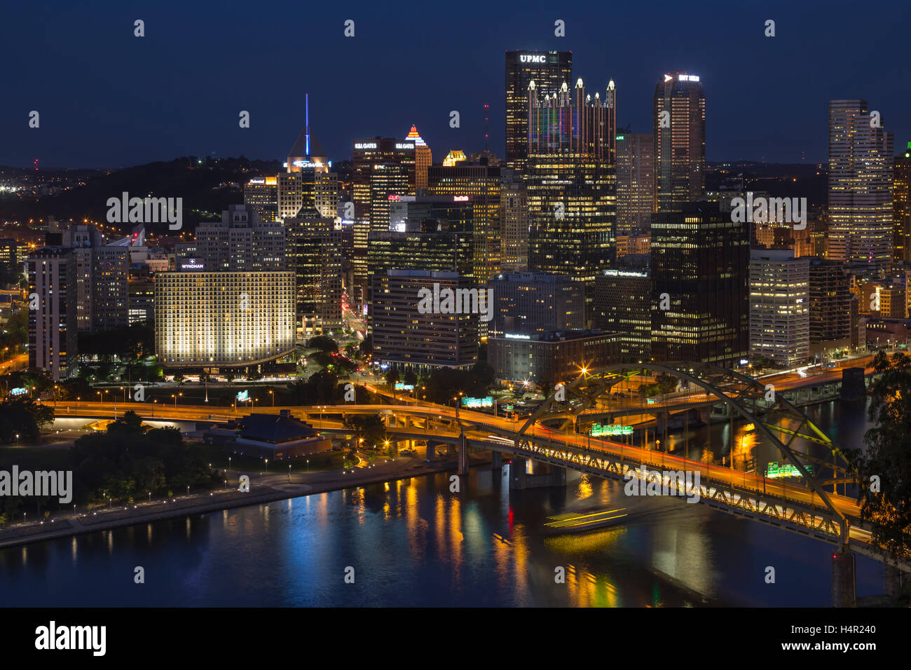 MOUNT WASHINGTON MIT BLICK AUF DREI FLÜSSE PUNKT PITTSBURGH SKYLINE PENNSYLVANIA USA Stockfoto