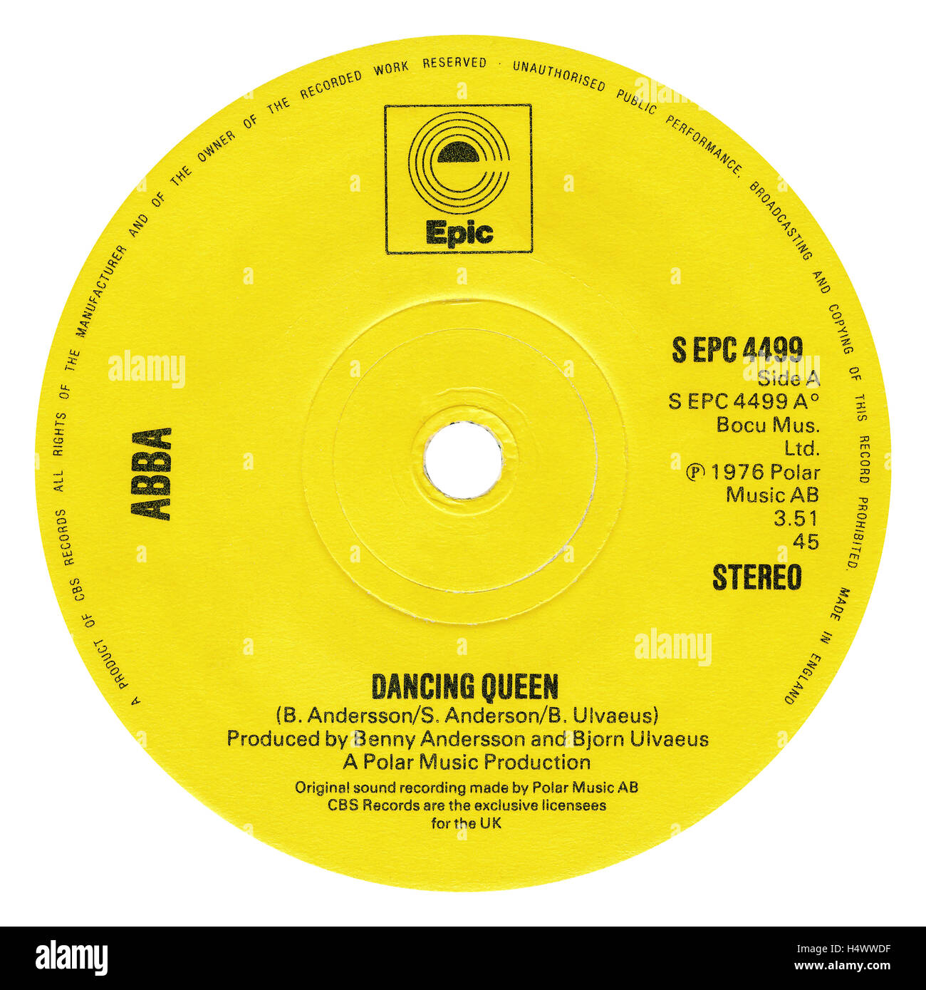 45 u/min 7' UK Plattenlabel von Dancing Queen von ABBA auf dem epischen Etikett von 1976 Stockfoto