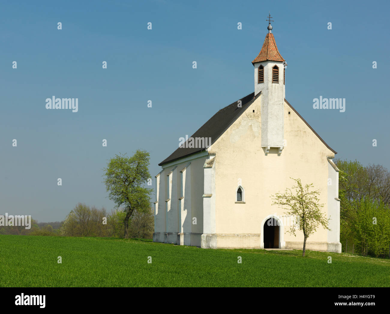Tochtergesellschaft Kirche in Wallmersdorf in der Nähe von Hausmening und Kroellendorf, Region Mostviertel, untere Austria, Österreich, Europa Stockfoto