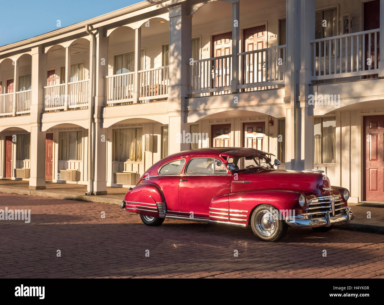 50er Jahre geparkten Chevrolet Fleetline Outsde Motel in Gulf Port Mississipii USA Stockfoto