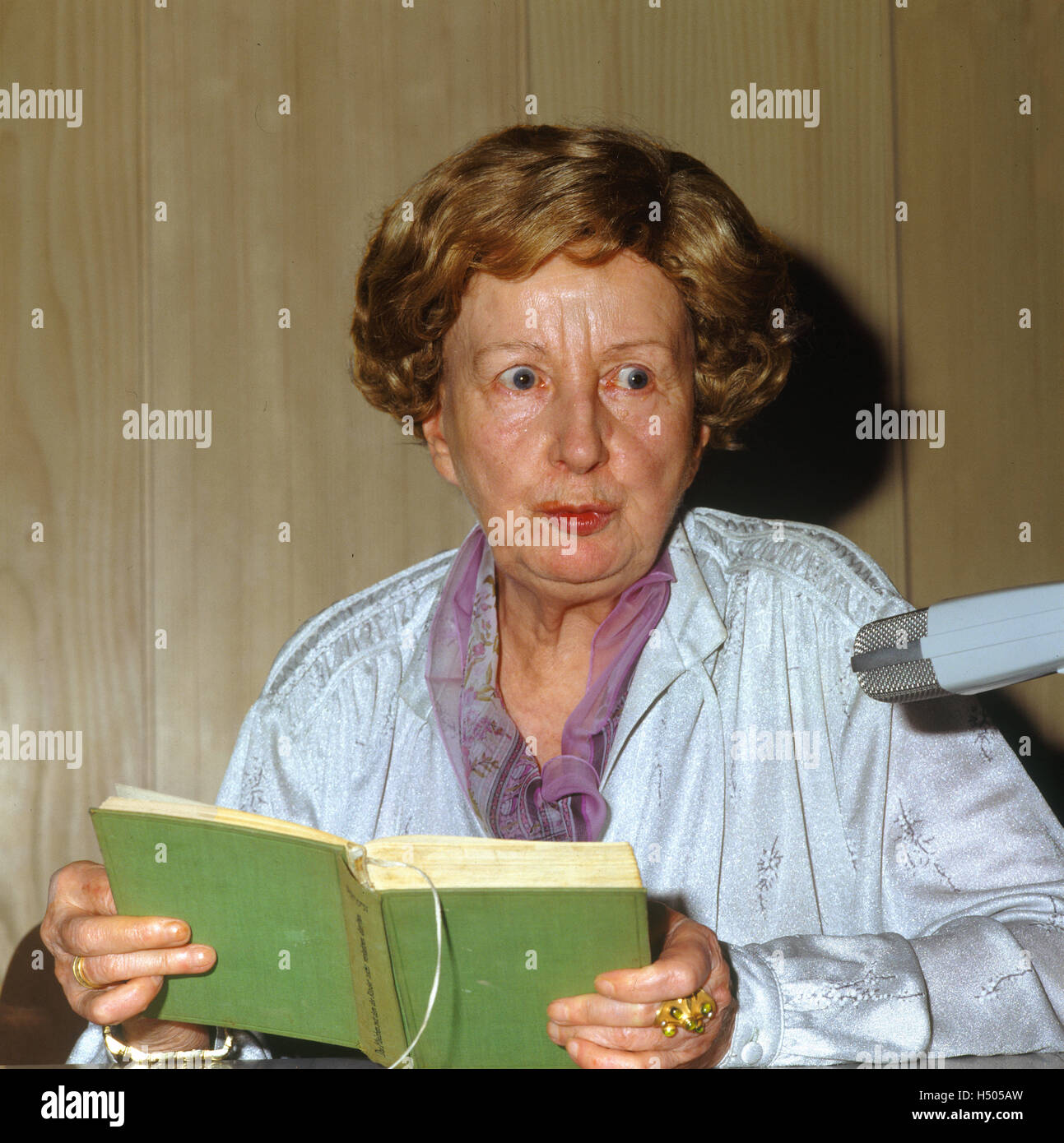 Irmgard Keun Stockfotos und bilder Kaufen Alamy