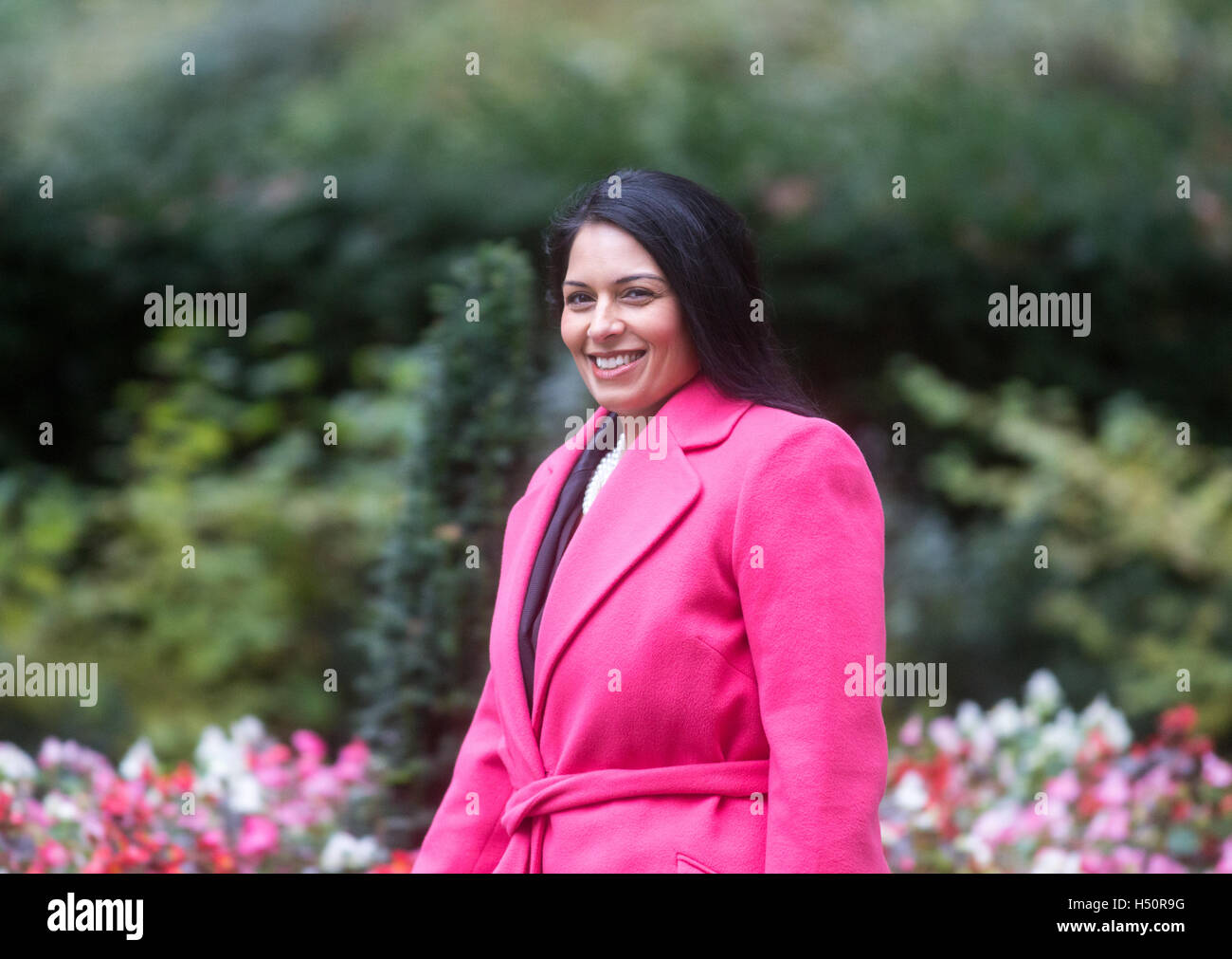Priti Patel, Secretary Of State for International Development, kommt nach einer Kabinettssitzung Stockfoto