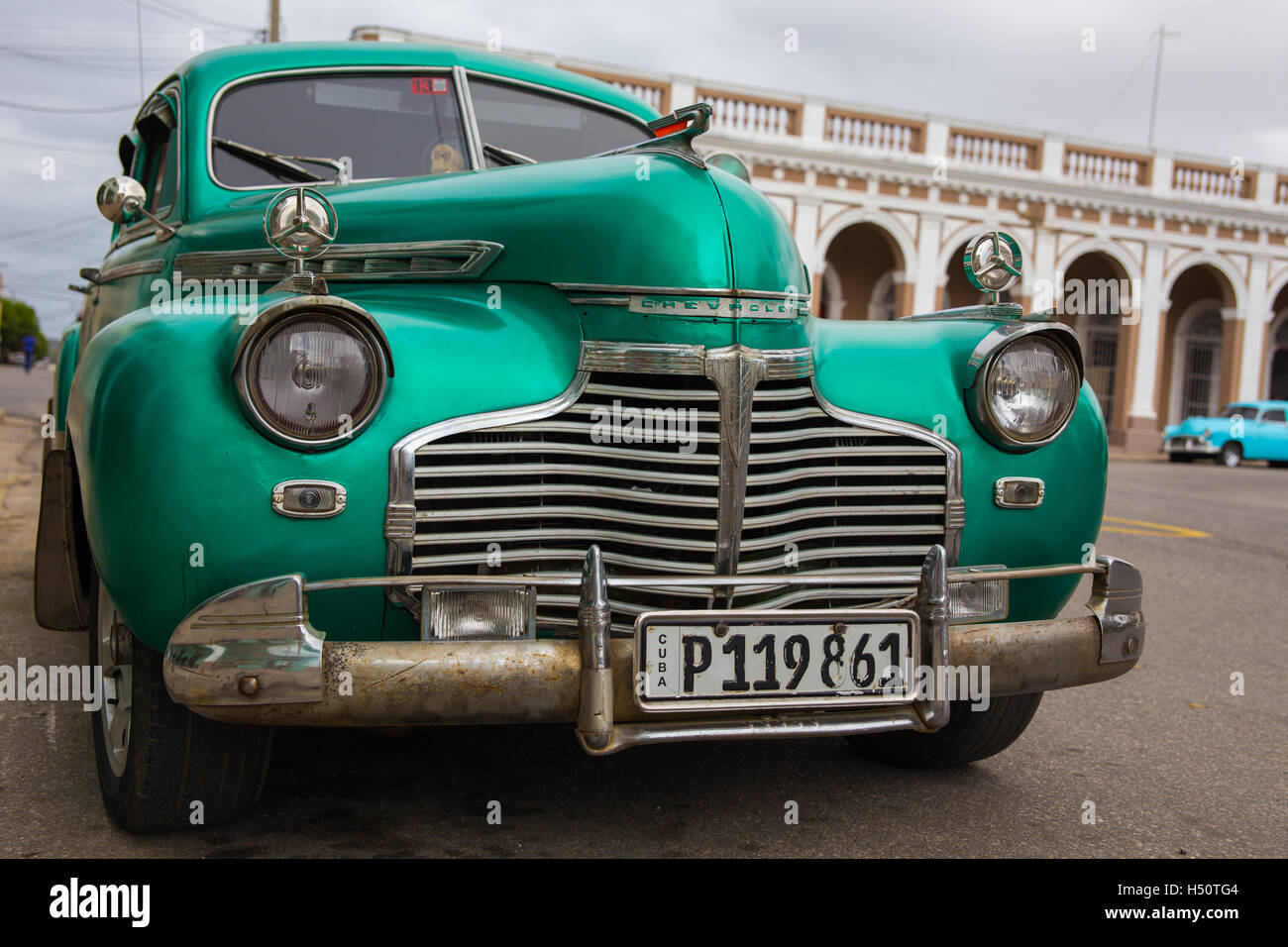 Ein Chevrolet auf dem Hauptplatz, Cienfuegos, Kuba Stockfoto