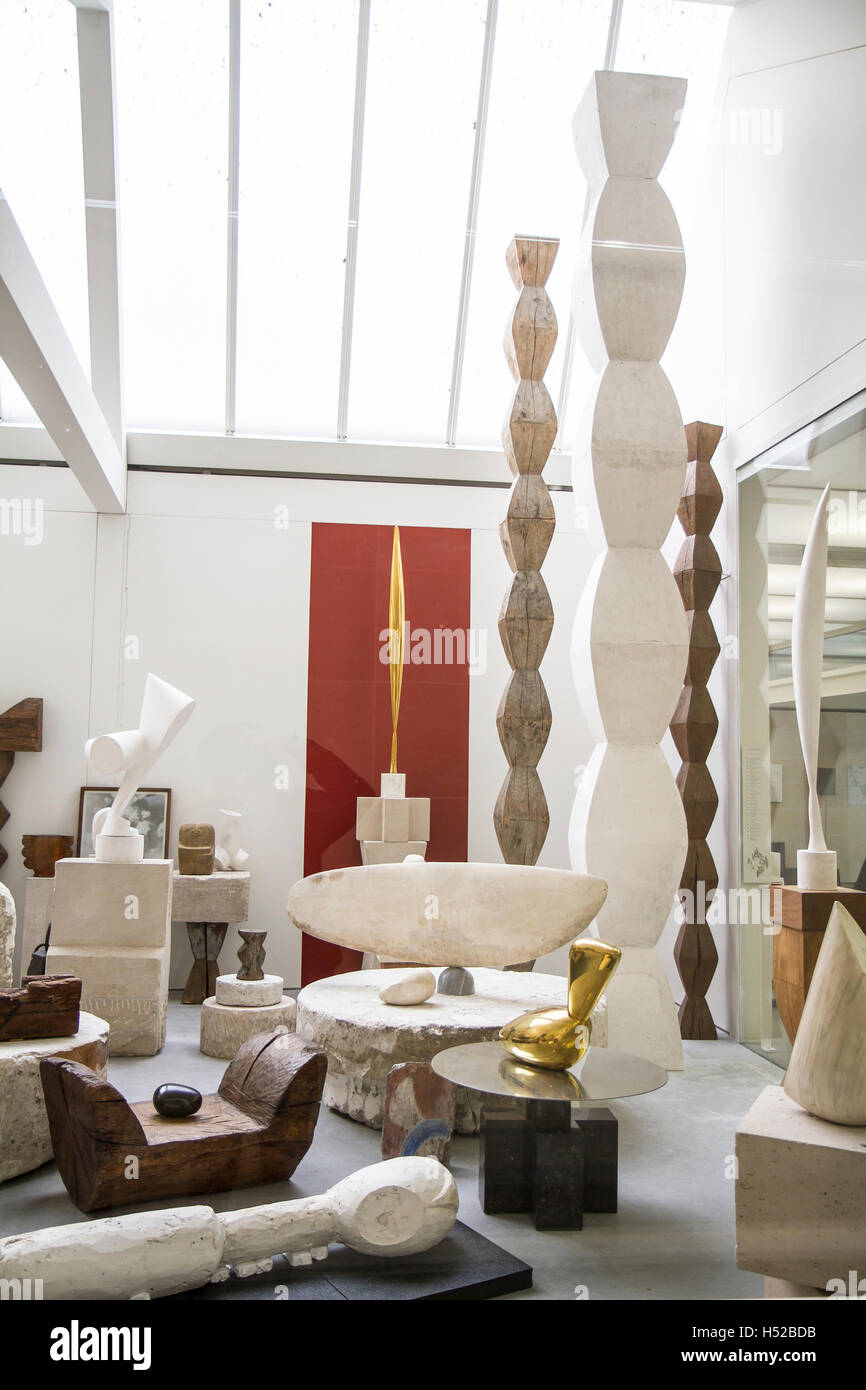 Das Atelier angezeigt Constantin Brancusi in seinem ehemaligen Atelier next to centre Pompidou in paris Stockfoto