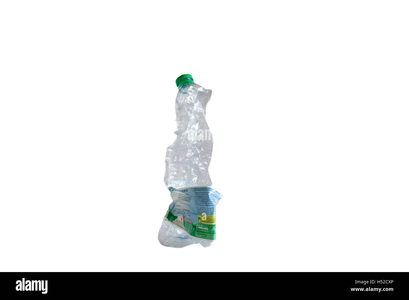 Kunststoff-Wasserflasche Still Life mit weißem Hintergrund Stockfoto
