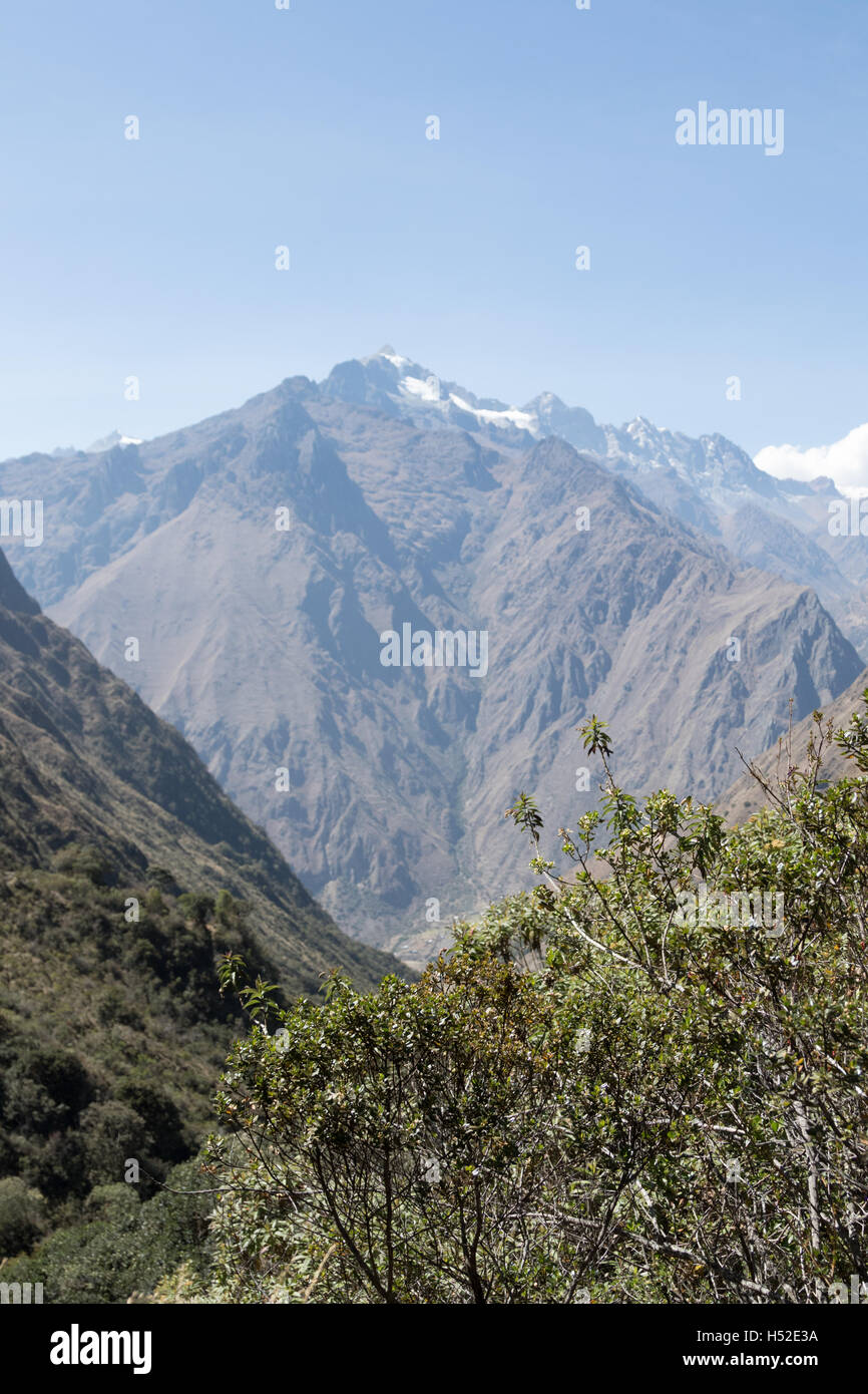 Blick auf einen Gletscher auf einem Berg im Heiligen Tal von Peru Stockfoto