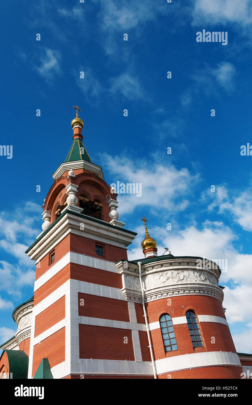 größte orthodoxe christliche Kirche mit goldenen Kuppeln Stockfoto