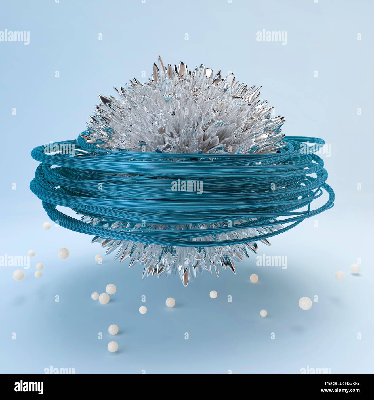 Verchromung Kugel mit zufälliger Spikes mit blauem Band umwickelt schwebt im leeren Studio mit Schatten und runden Kugeln auf dem flo Stockfoto