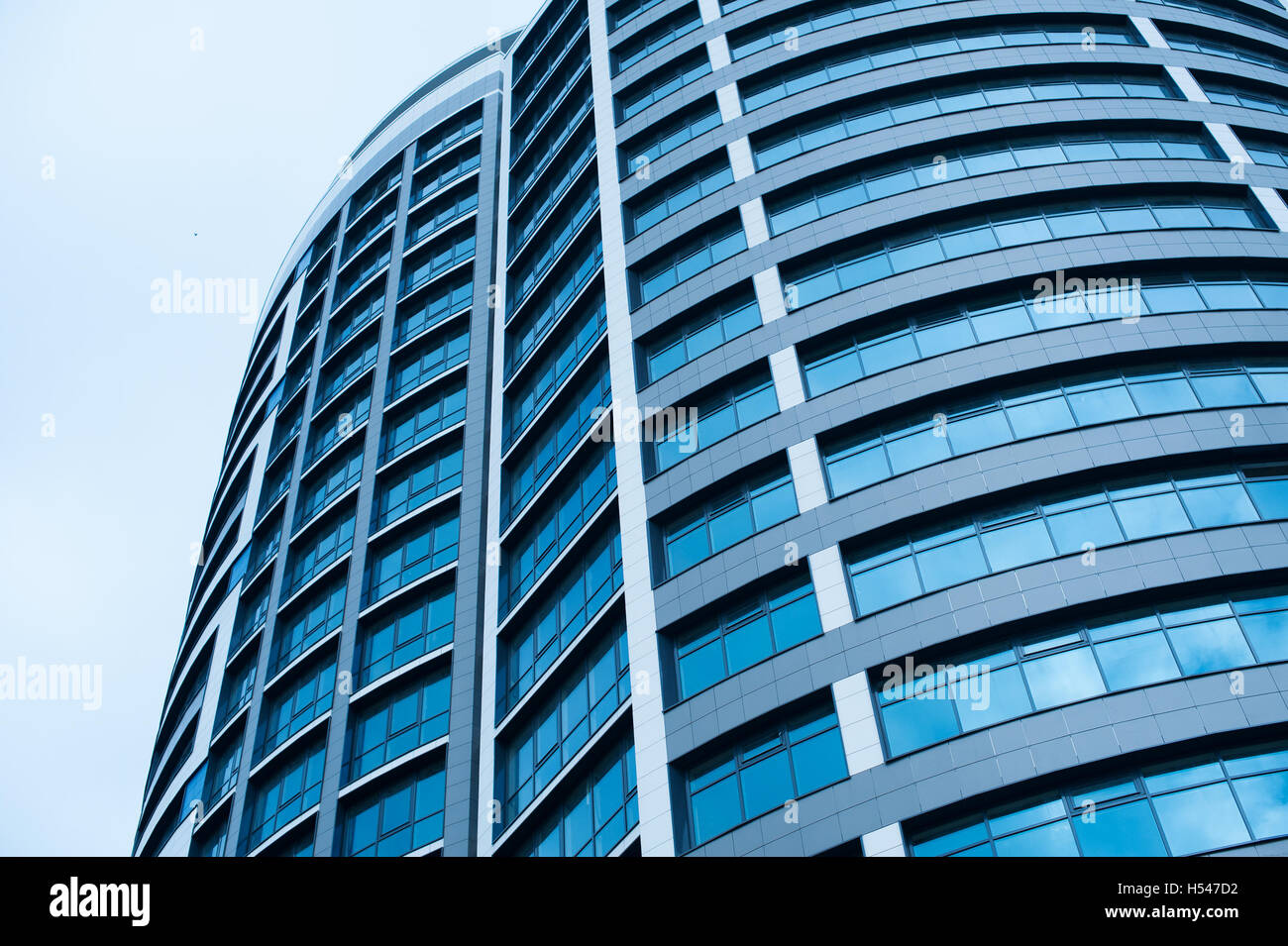 Modernes Business Büro Wolkenkratzer, Hochhäuser im Geschäftsviertel blickte Stockfoto