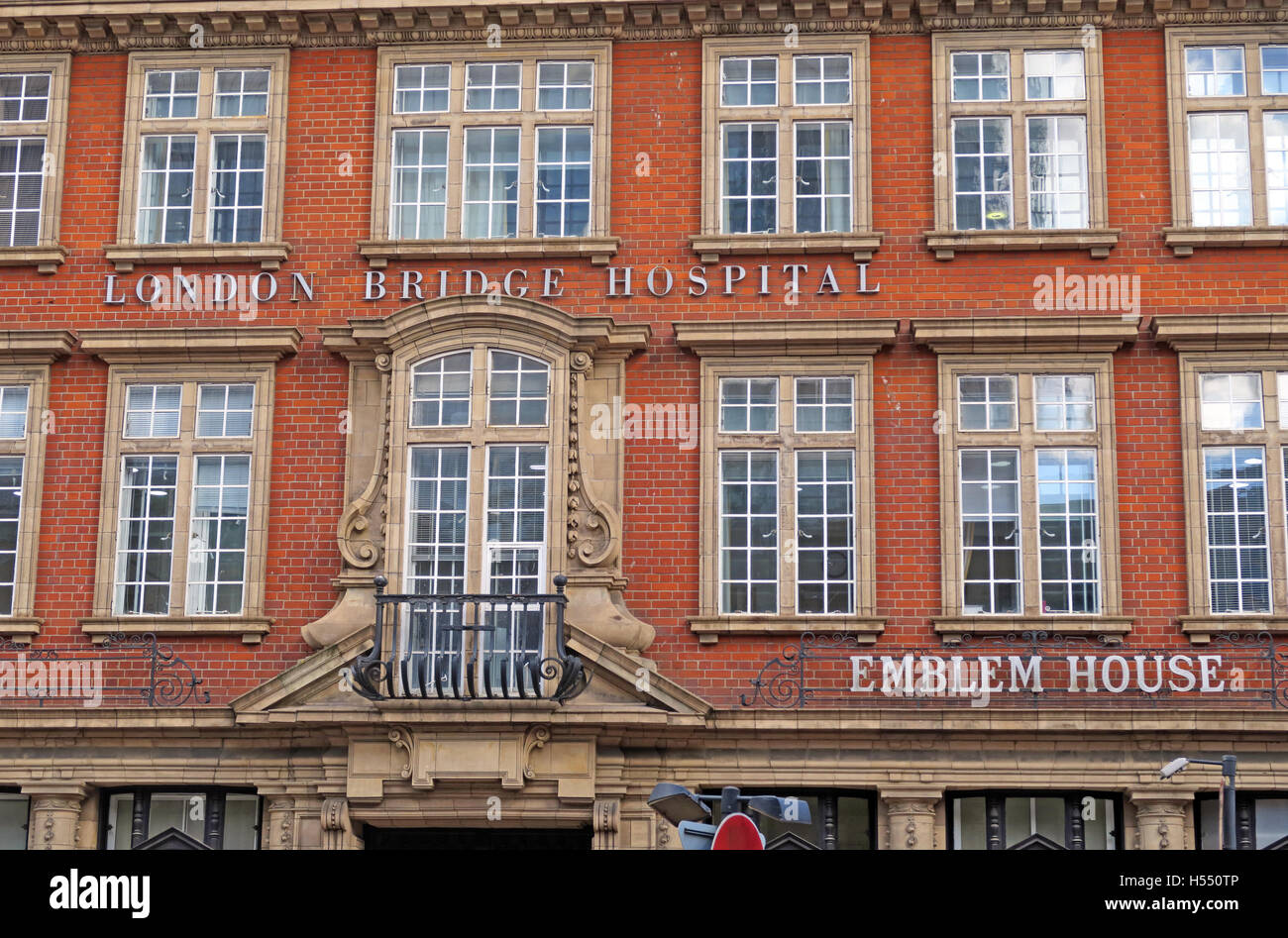 London Bridge Hospital, Emblem, Southwark, 27 Tooley Street, London SE1 2PR Stockfoto