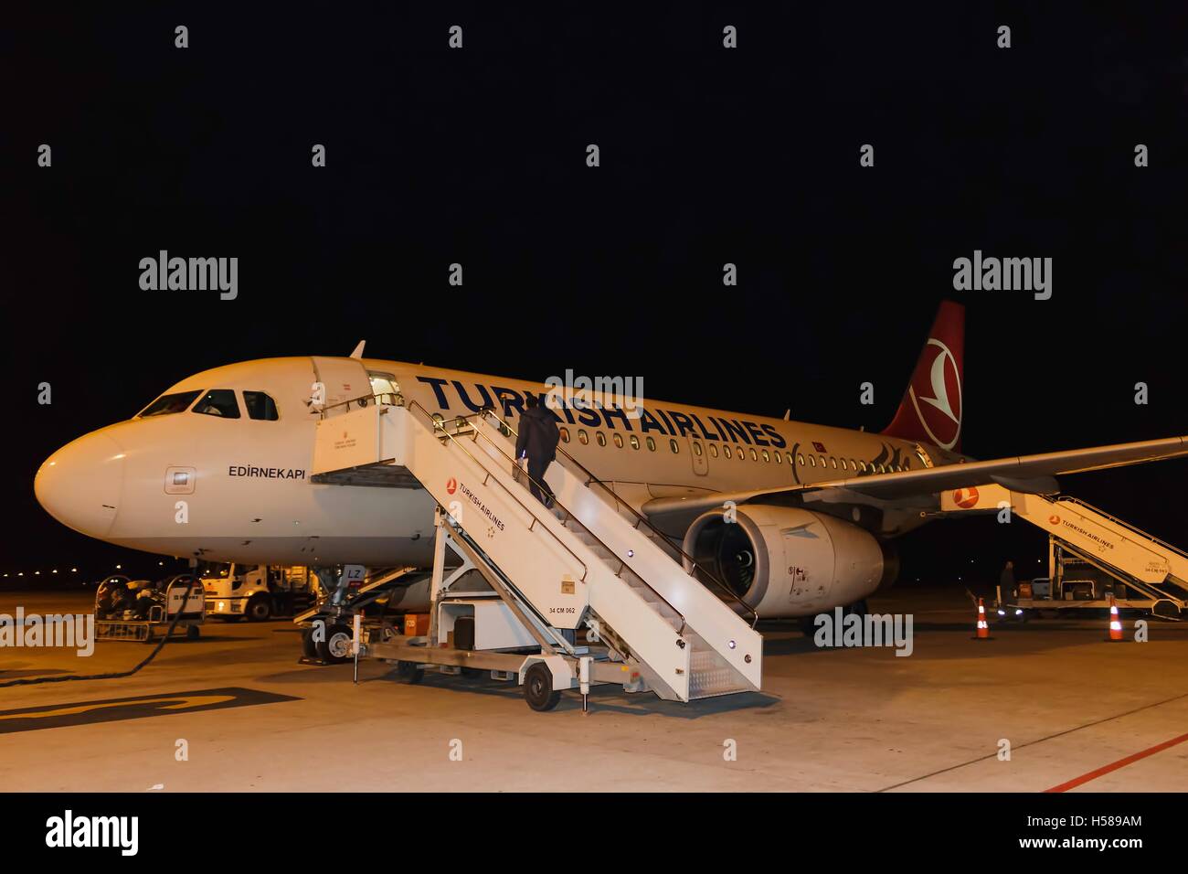 Türkei-Elazig Flugzeugen auf dem Rollfeld nach der Landung von Istanbul Stockfoto