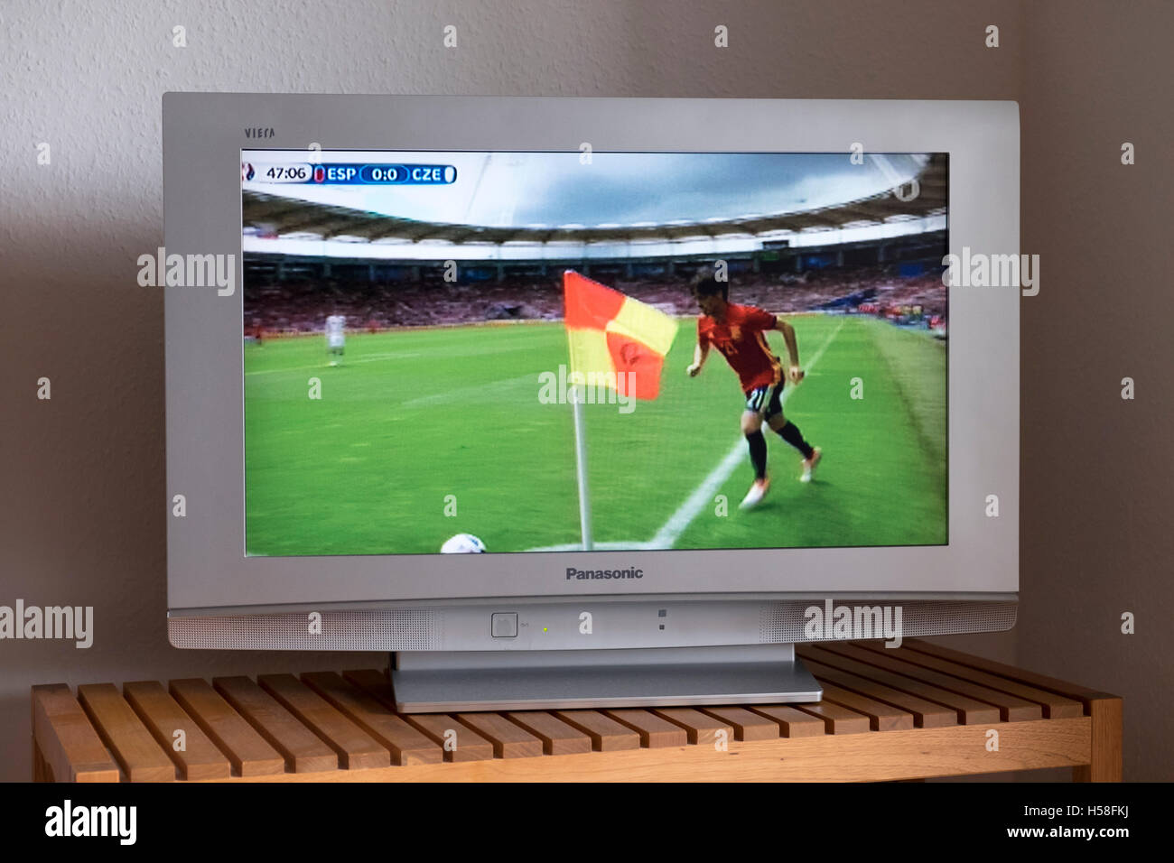 David Silva unter einem Eckball für Spanien in die EM 2016-Wettbewerb im deutschen Fernsehen 1 live gezeigt Stockfoto