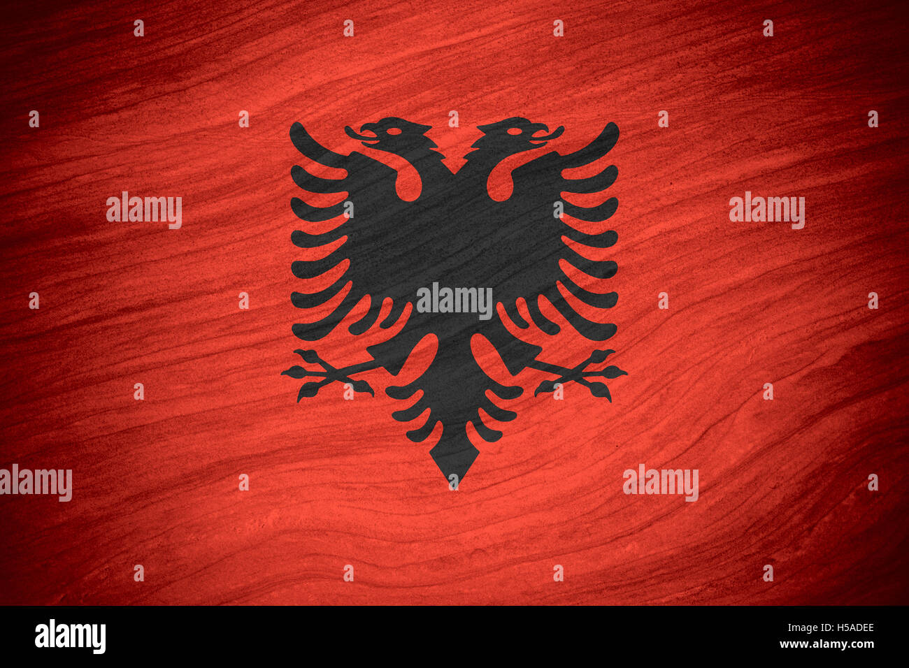 Flagge von Albanien oder Albanisch Banner auf abstrakten Hintergrund Stockfoto
