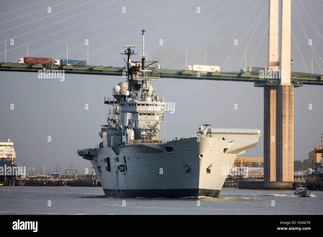 HMS Illustrious letzten Besuch in London im Jahr 2013 Stockfoto