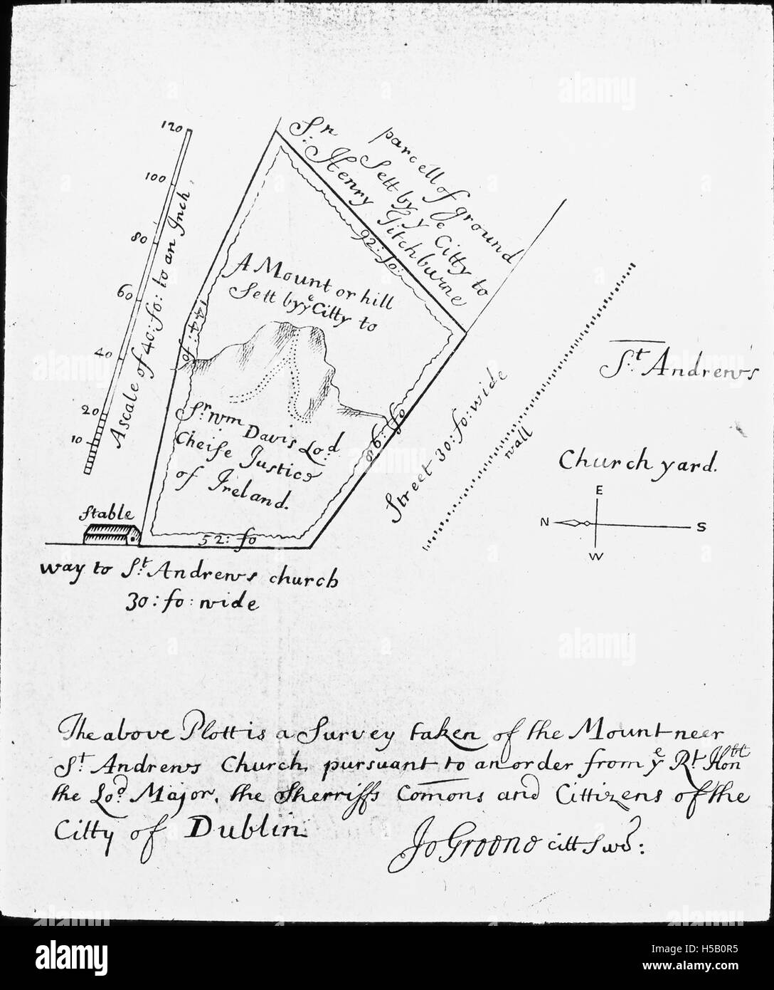 Eine handgezeichnete Besichtigung der St. Andrew's Church in Dublin, die die architektonischen Details und das Layout dieses historischen Gebäudes, wahrscheinlich aus dem 19. Jahrhundert, erfasst. Stockfoto