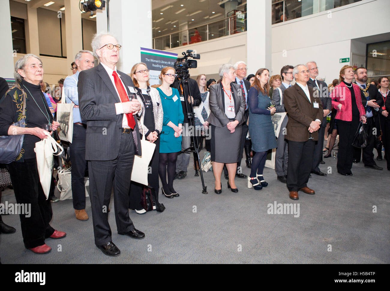 Für diesen Eintrag wurde kein Titel oder Inhalt angegeben. Zur Verarbeitung dieser Anforderung ist ein weiterer Kontext erforderlich. Stockfoto