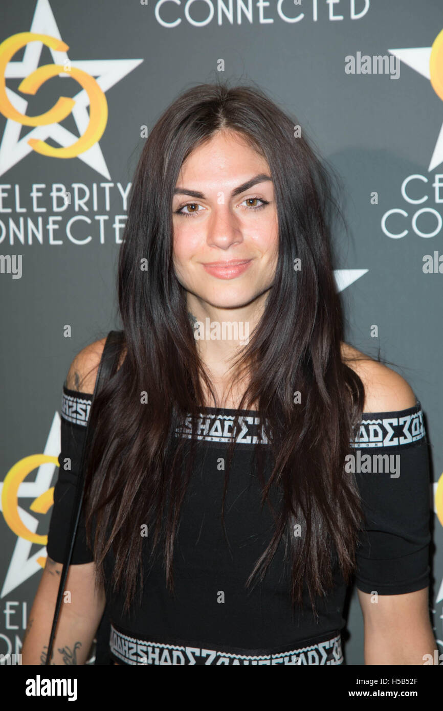 Jahan Yousaf Stockfotos Und Bilder Kaufen Alamy